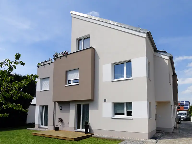 Referenz: Vierfamilienhaus Obernau Haydstraße (Rückansicht)