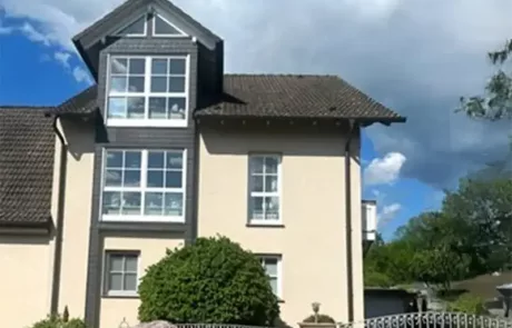 Immobilienvermarktung: Zweifamilienhaus Goldbach