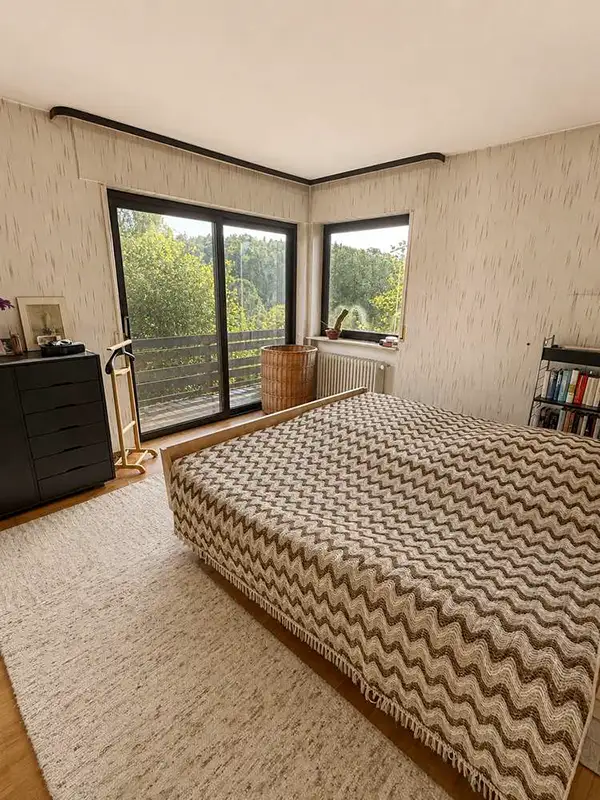 Freistehendes Wohnhaus Glattbach: Elternschlafzimmer