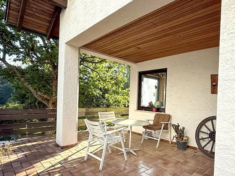 Freistehendes Wohnhaus Glattbach: Terrassenbereich